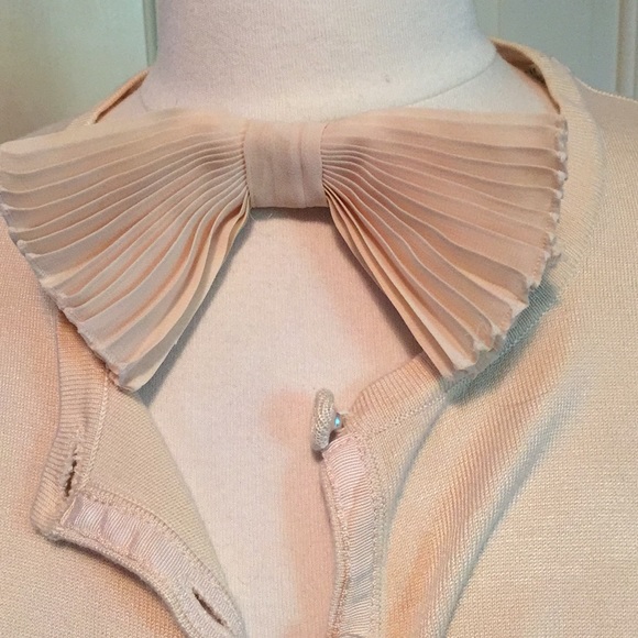 Cream covered button detailed gorgeous cardigan - Picture 7 of 8